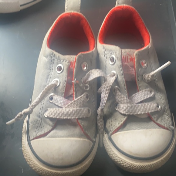 Two pair of boys converse sneakers - Picture 4 of 4